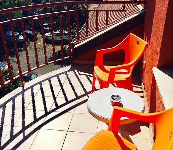 Guest house Granat 3*