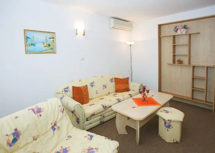 Granat 3* Sluneční pobřeží