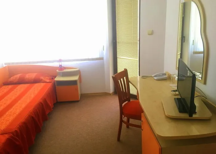 Granat 3* Sluneční pobřeží